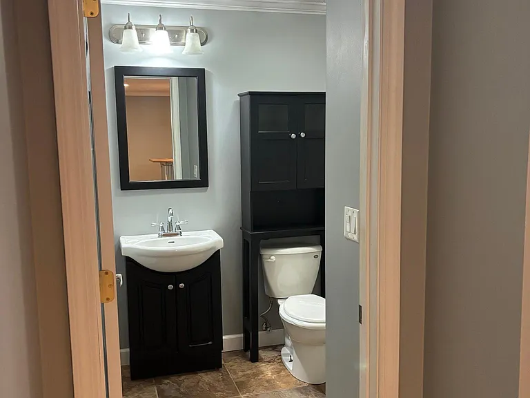 1602 Belclare Rd — Photo 37