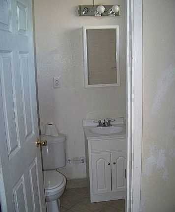 3rd image of 2706 Bristol Dr