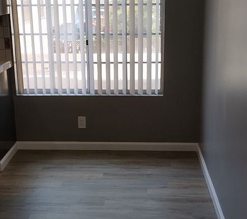4th image of 828 N Obispo Ave #A