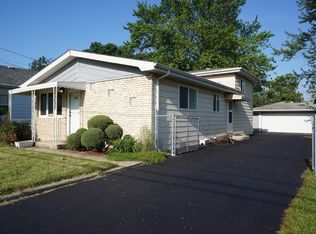 16204 Oak Ave, Oak Forest, IL 60452