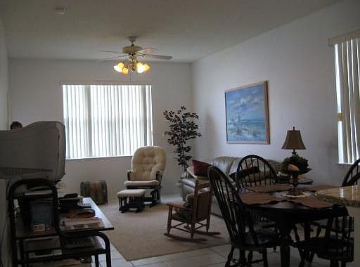 5th image of 612 Lake Biscayne Way