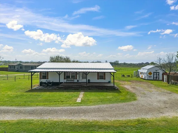 175 Back 40 Rd, Venus, TX 76084