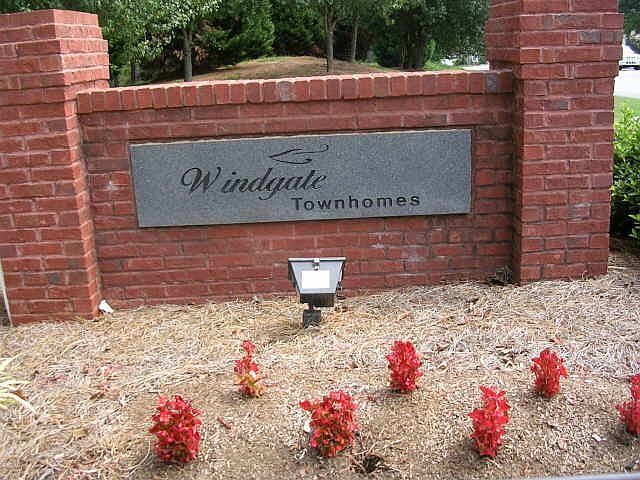 2nd image of 5745 Wind Gate Ln