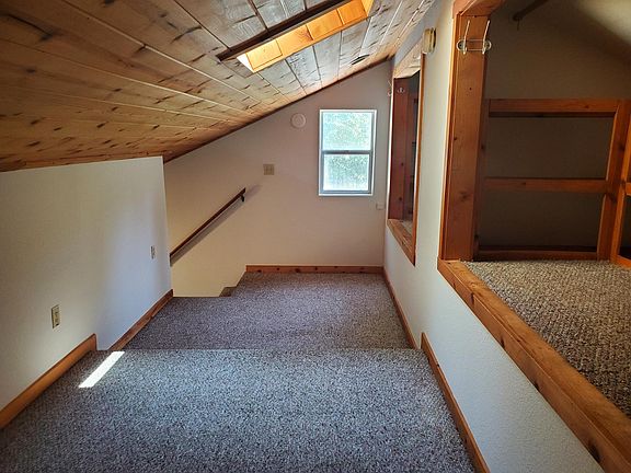 5th image of 14584 W Park Ave