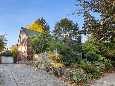 917 Broadway E, Seattle, WA, 98102