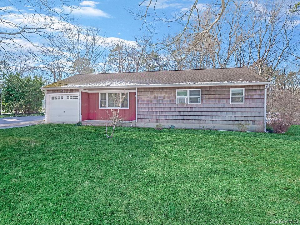 1st image of 103 Glider Avenue