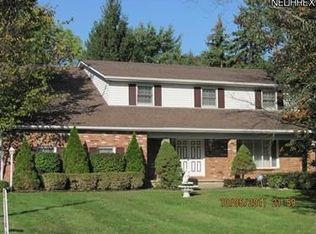 9258 Pineview Oval, Brecksville, OH 44141