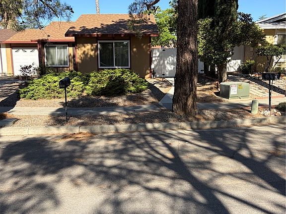 2nd image of 265 Dawn Way