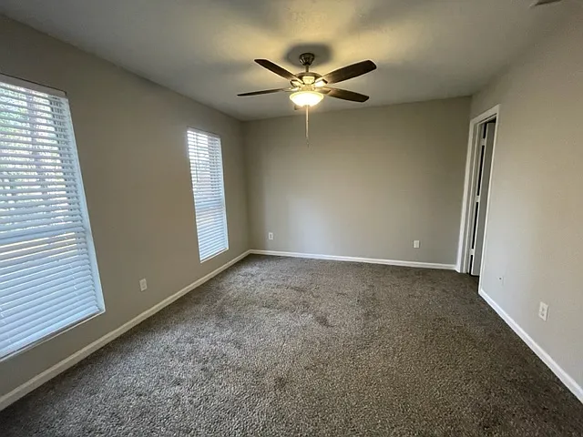 3114 Ocean Dr — Photo 16