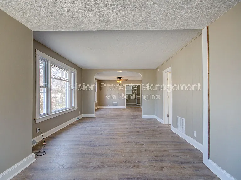 920 Jasper St #1 — Photo 3