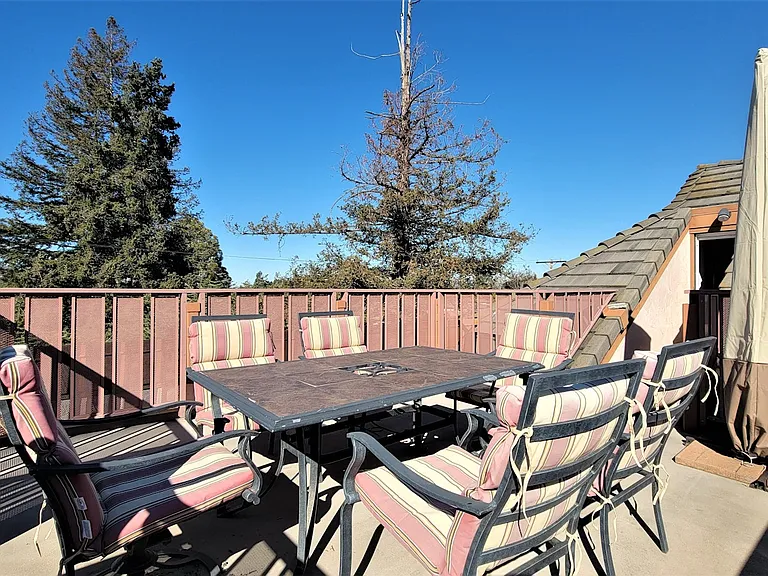 4149 El Camino Way #F — Photo 28