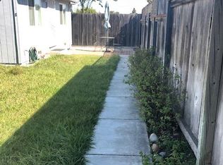 206 7th St #B, San Juan Bautista, CA 95045