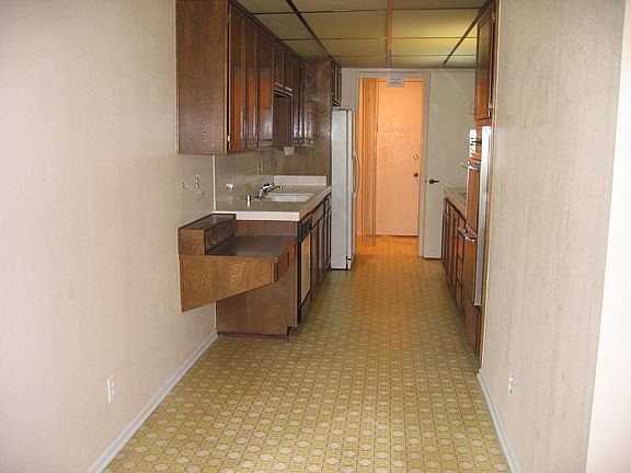 Huge cook's kitchen with room for a dinette set
