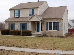 1004 Village Dr, Marysville, OH 43040
