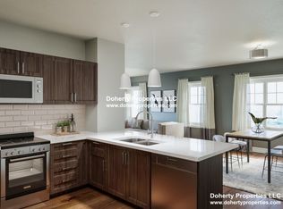 1250 Osgood St #1C, North Andover, MA 01845