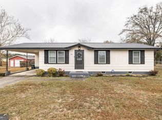 195 Wimberly Dr, Jeffersonville, GA