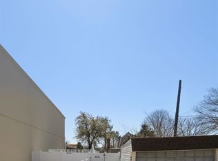 8032 57th St, Glendale, NY 11385