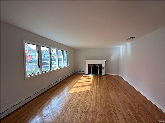 5th image of 1426 Fincke Ave