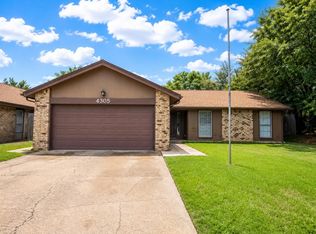4305 Valley Forge Dr, Enid, OK 73703