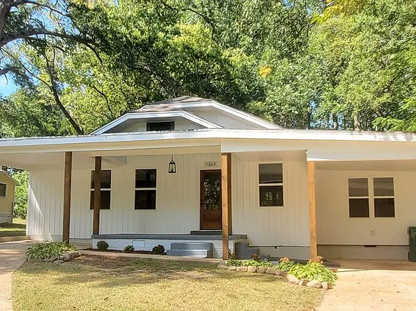 1809 Martin Hill Dr, Tupelo, MS 38804