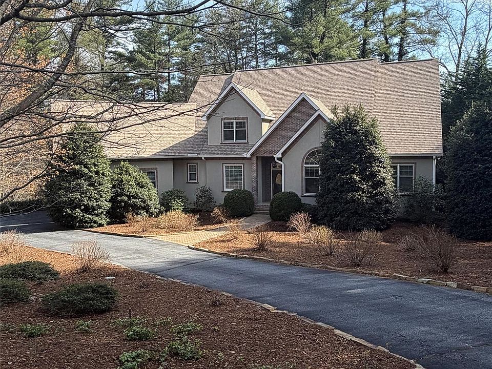 1st image of 110 Fox Chase