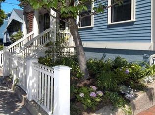 194 Prospect St #1, Cambridge, MA 02139