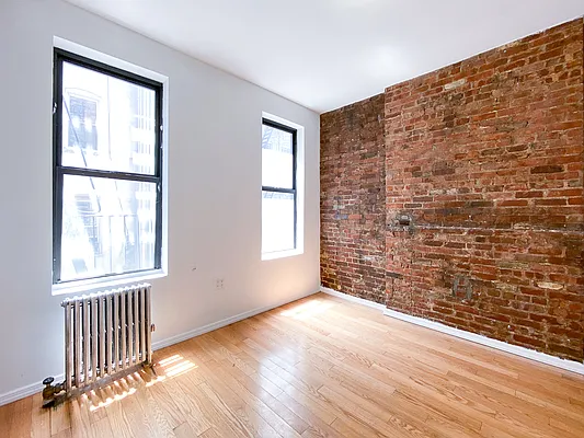 Rented by Compass | media 14