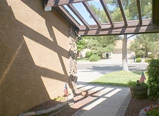 2nd image of 6924 Vivian Dr NE