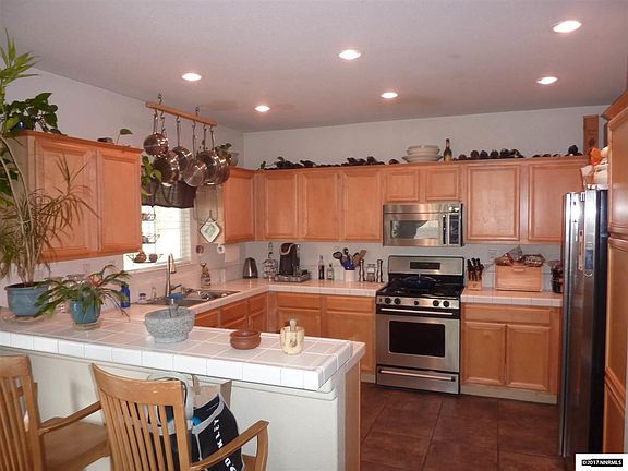 4th image of 1468 Harvest Ave