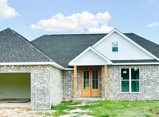 25940 Yellow Bluff Rd, Lucedale, MS 39452