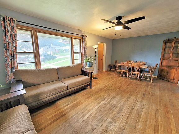 3rd image of 3407 Michael Dr
