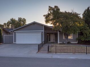 9813 Gardenwood Way, Sacramento, CA