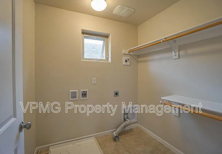 3620 NW 122nd St — Photo 29