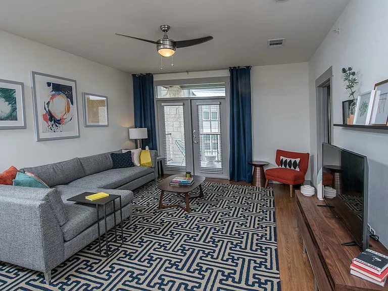 Ocotillo Apartments — Photo 4