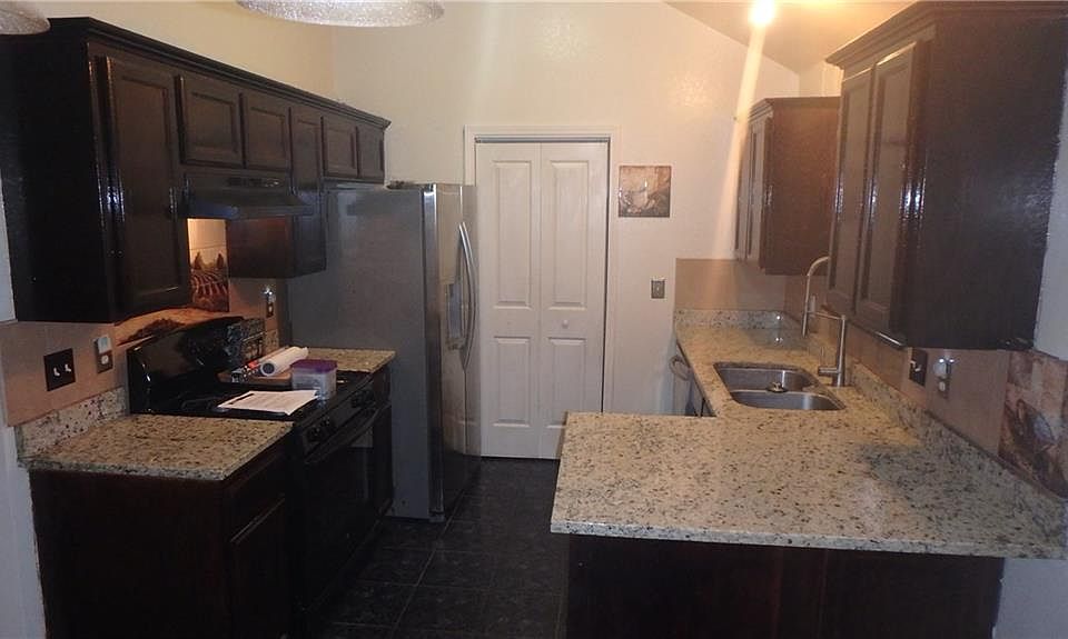 1st image of 808 Sequoyah Trails Dr
