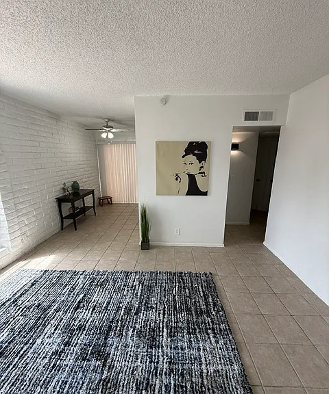 1141 N April Cir #A — Photo 2