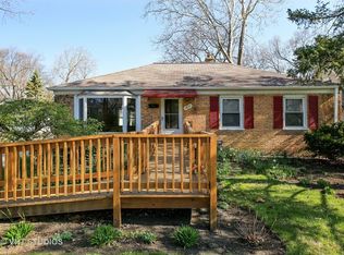 1823 E Illinois St, Wheaton, IL 60187
