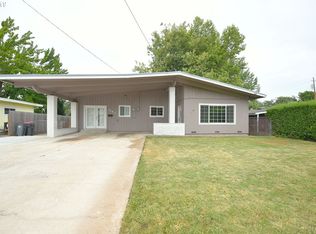 1541 Velia St, Medford, OR 97504