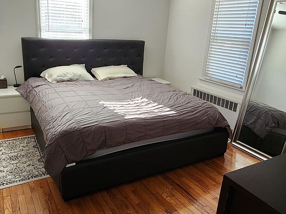 3rd image of 12 Audrey Ave