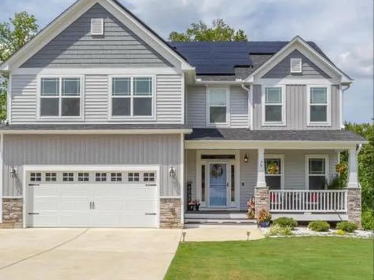 79 Diamond Hill Cir — Photo 1