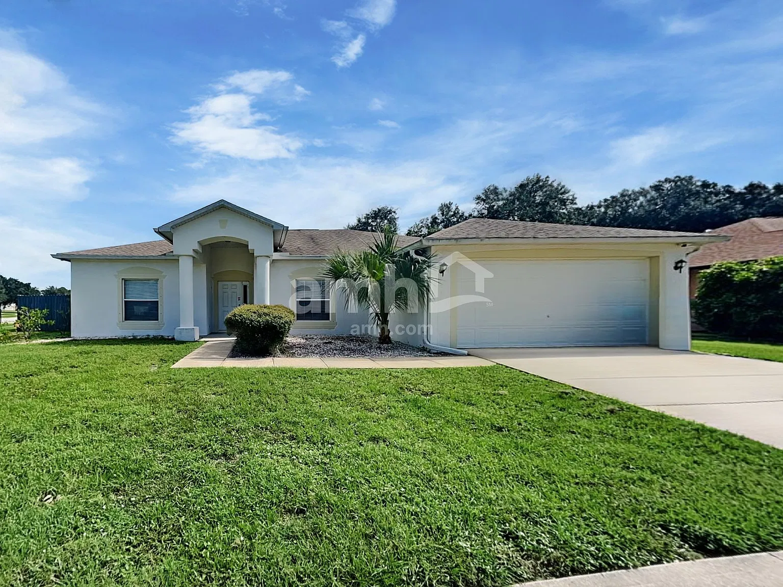 3 bed, 2.0 bath, 1852 sqft, $2,450 — Photo 1