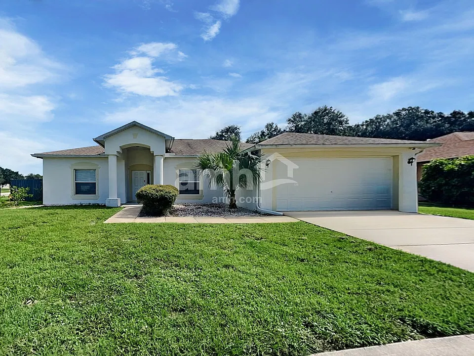 7505 Fringe Pl