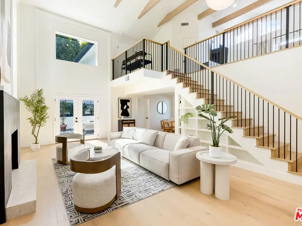 4041 Davana Rd, Sherman Oaks, CA 91423