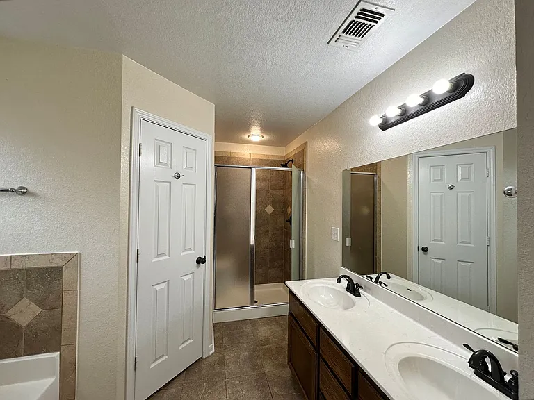 6710 Alvin Dr — Photo 27