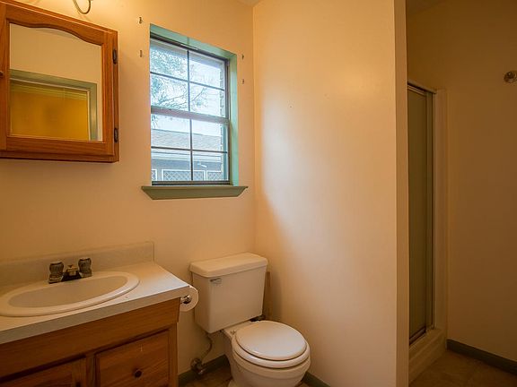 5th image of 15274 Northwood Dr