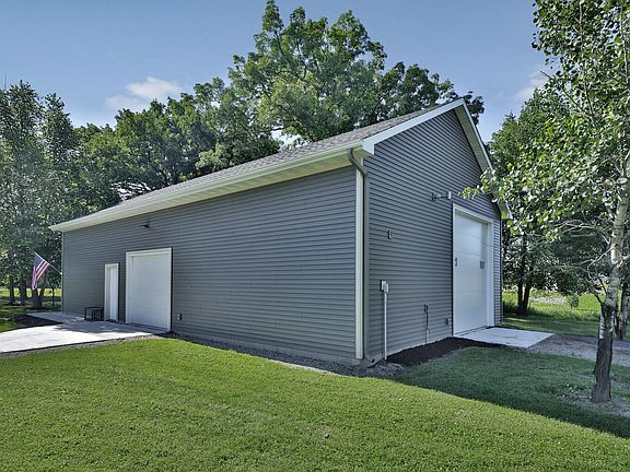 2nd image of 24766 Hazel Ave