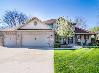 4806 Thornbrook Rdg, Columbia, MO 65203