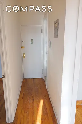 Rented by Compass | media 13