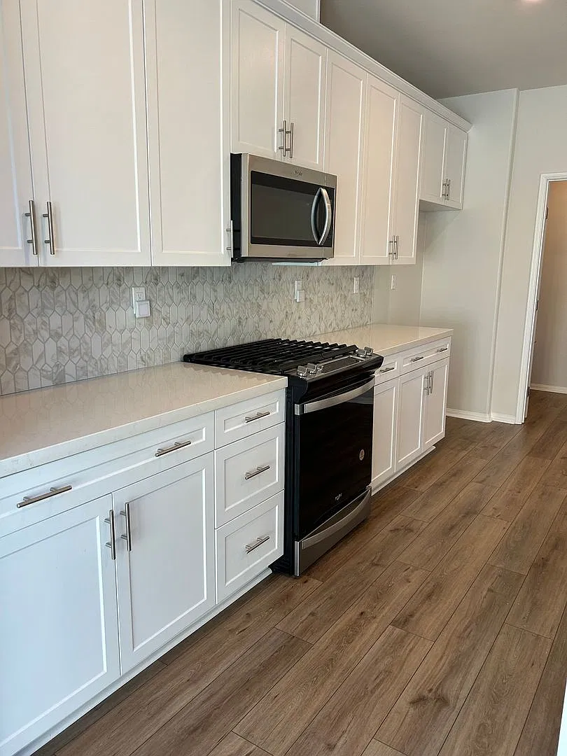 Newer townhome in Temecula, 4 Bedrooms, Highly upgraded - Executive living — Photo 3