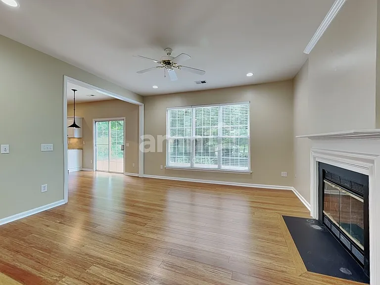 3907 Gisbourne Dr — Photo 8